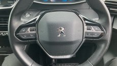 Peugeot 208 1.2 PureTech 100 Allure Premium 5dr Petrol Hatchback